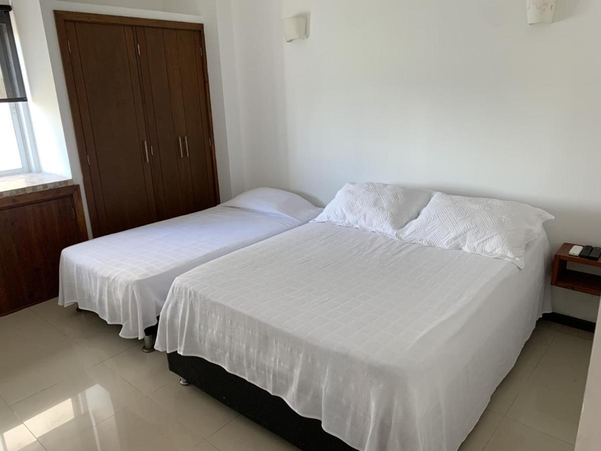 Apartamento Mirador Del Laguito Картахена Экстерьер фото